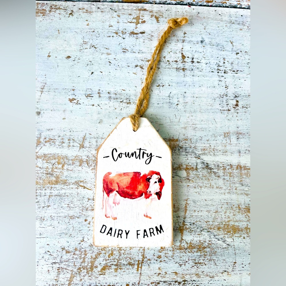 *Country Dairy Farm Cow Wood Tag